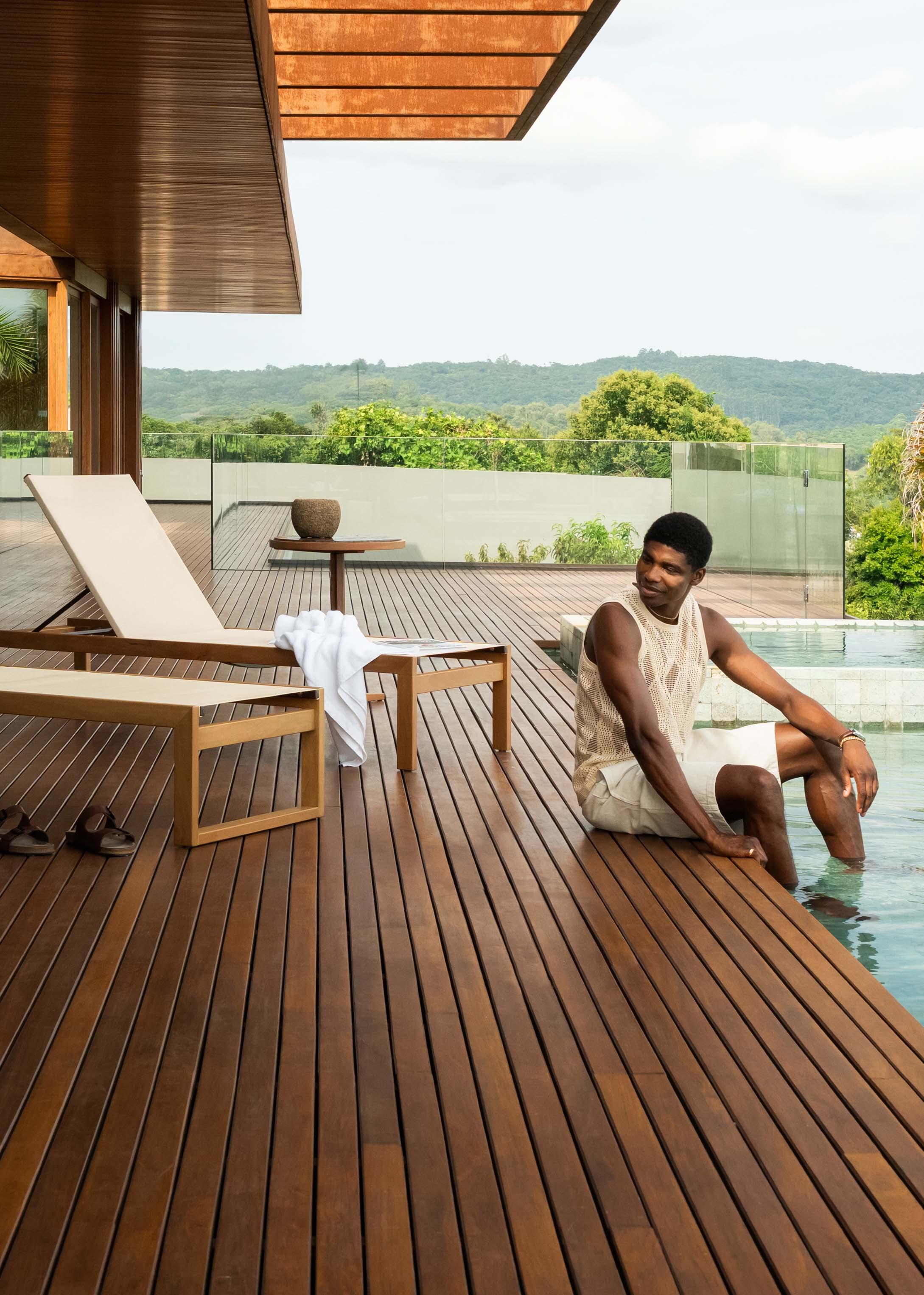 Slider image 0
